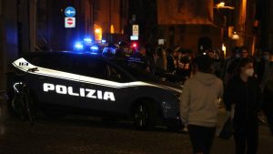 Reggio Emilia, spari nella notte nel centro storico - VIDEO