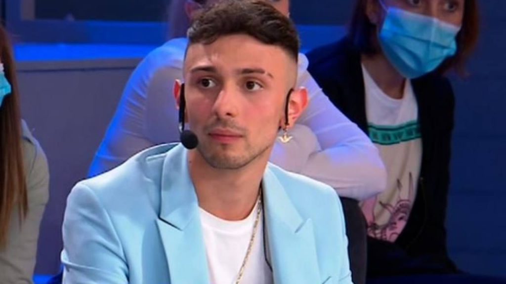 Random, chi è: età, carriera e curiosità sul rapper che partecipa a Sanremo