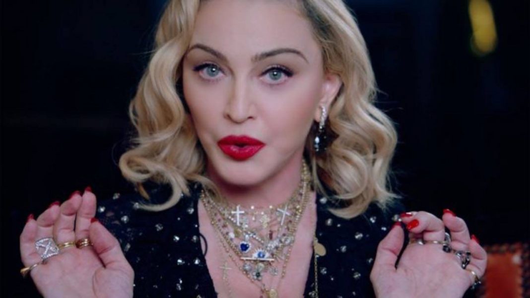 Madonna Viso Completamente Stravolto La Enne Si Mostra Cos Solonotizie