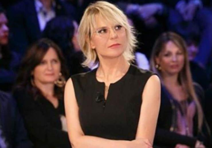 Maria De Filippi Uomini e Donne Amici - Solonotizie24