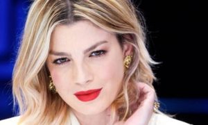 Emma Marrone pancione - Solonotizie24