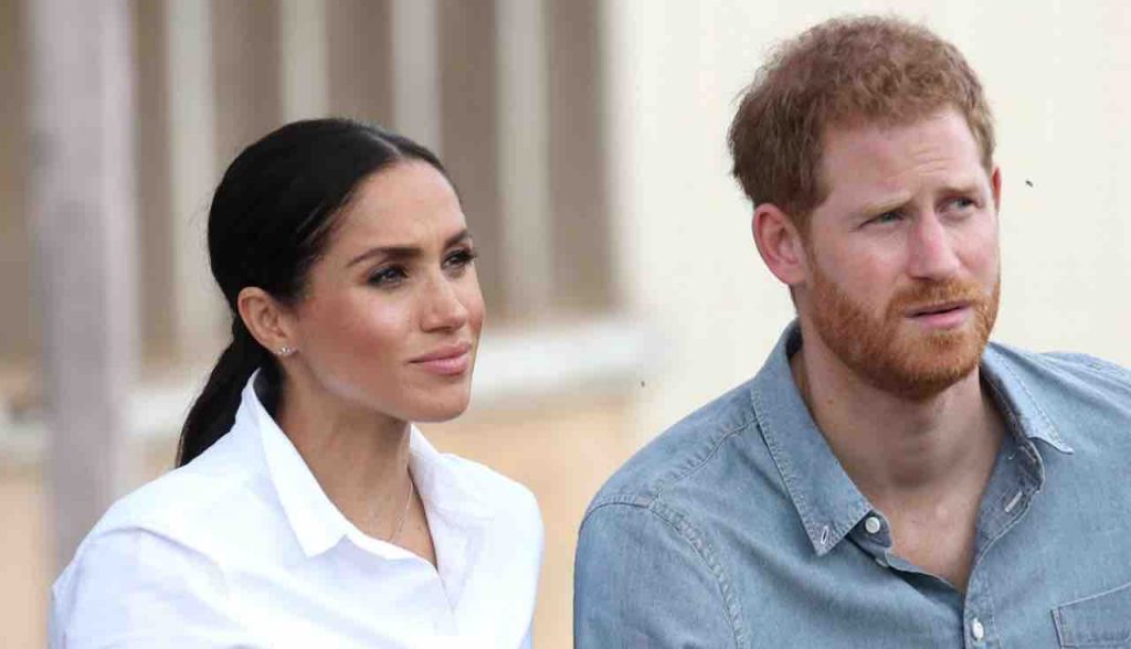 Harry e Meghan, la proposta indecente fa tremare Buckingham Palace