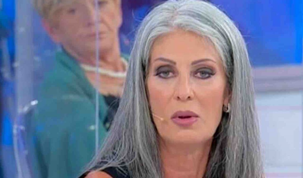 Isabella Ricci come una sirena: bellissima in costume | Come si è mostrata