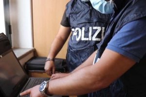 Polizia in ricerca